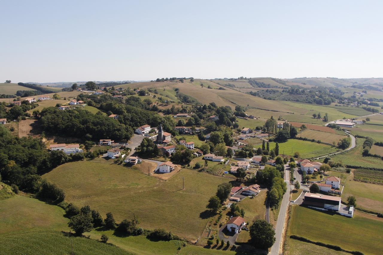 Bourg vu du ciel 2